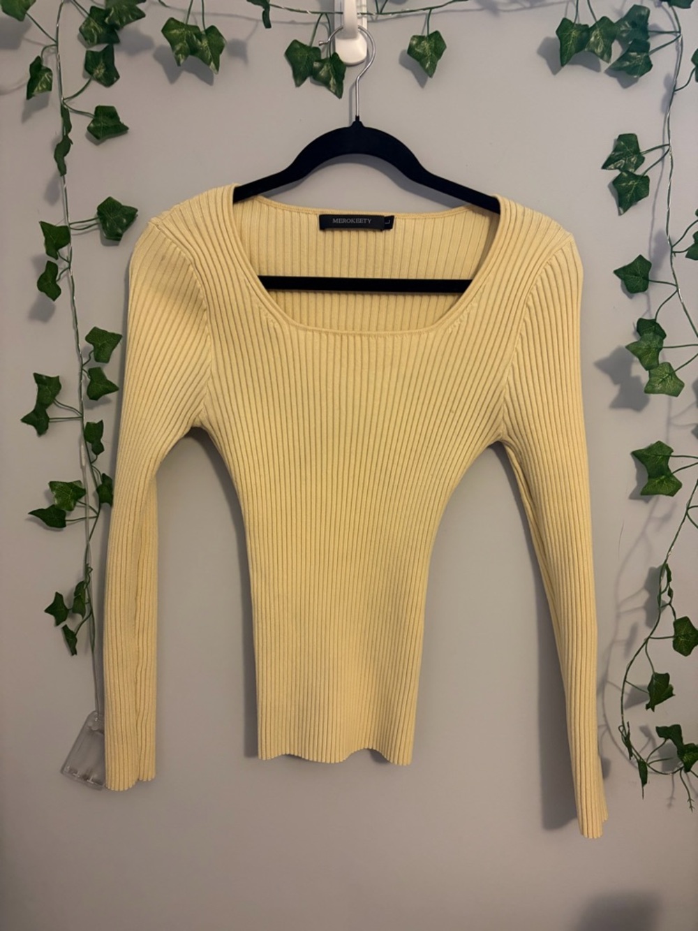 Merokeety Women’s Pastel Yellow Classy Scoop Neck Blouse Size L